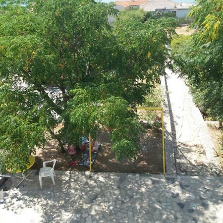 Holiday Home Vjeka ราบ ภายนอก รูปภาพ